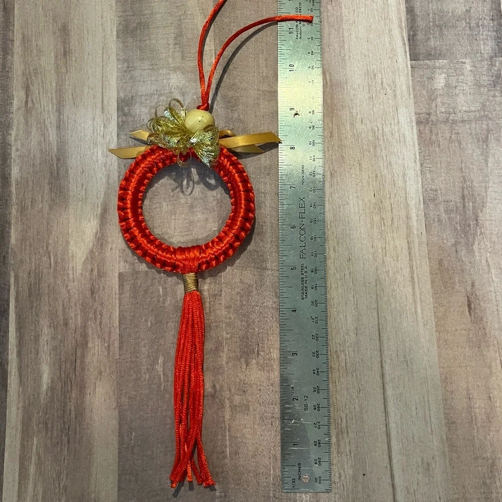 HANDMADE MACRAME CHRISTMAS ORNAMENT - Picture 6 of 9
